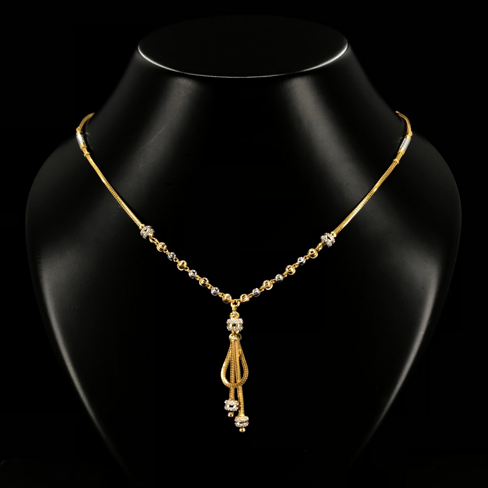 Primary Gold bracelet with pink leaf