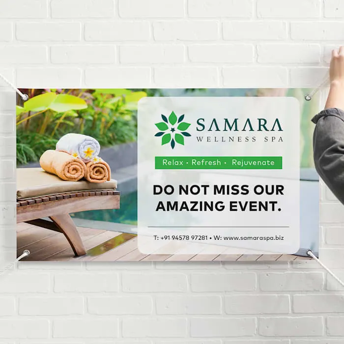 Primary Gold bracelet with pink leaf